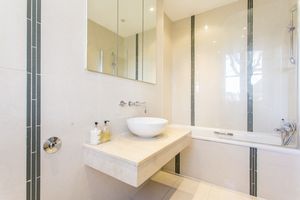 En suite Bathroom- click for photo gallery